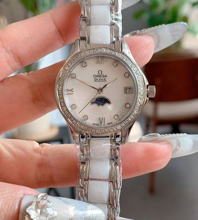 Omega Pearl-Shell Dial Quartz Movement Stainless Steel 30MM Women Watch